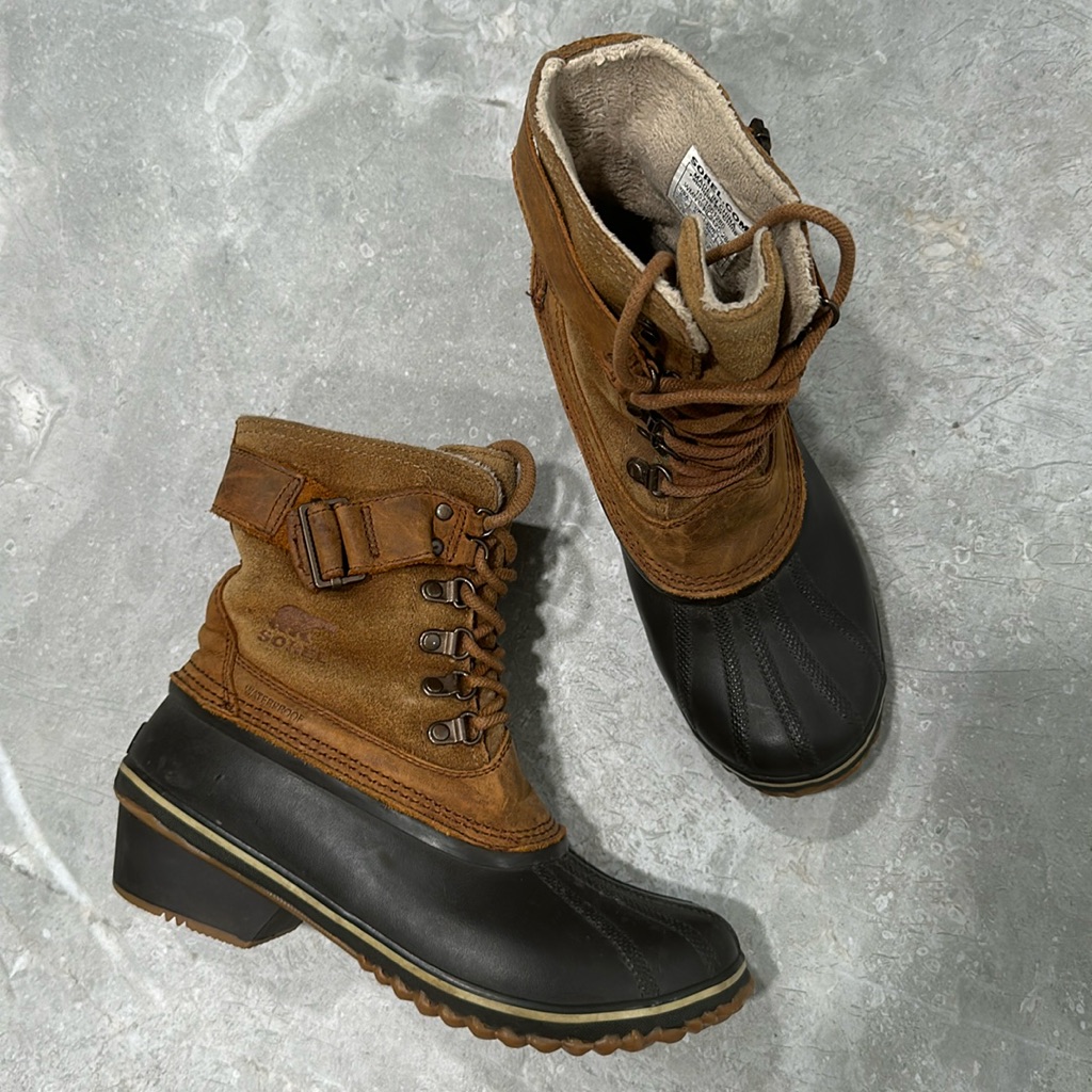 Sorel Fancy Lace Suede Leather Brown Winter Duck Boots Womens Size 8.5 Heels